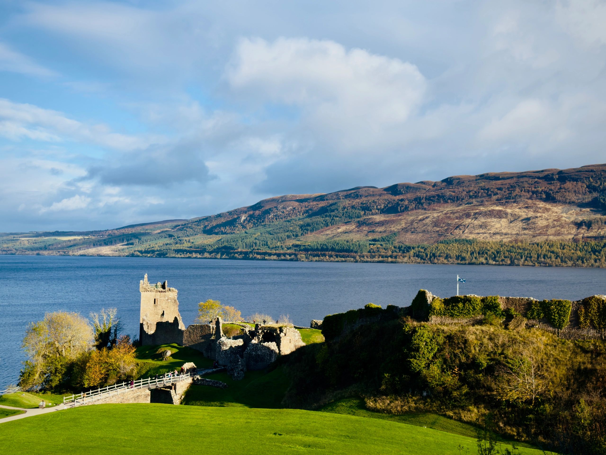 Urquhart Castle on Loch Ness